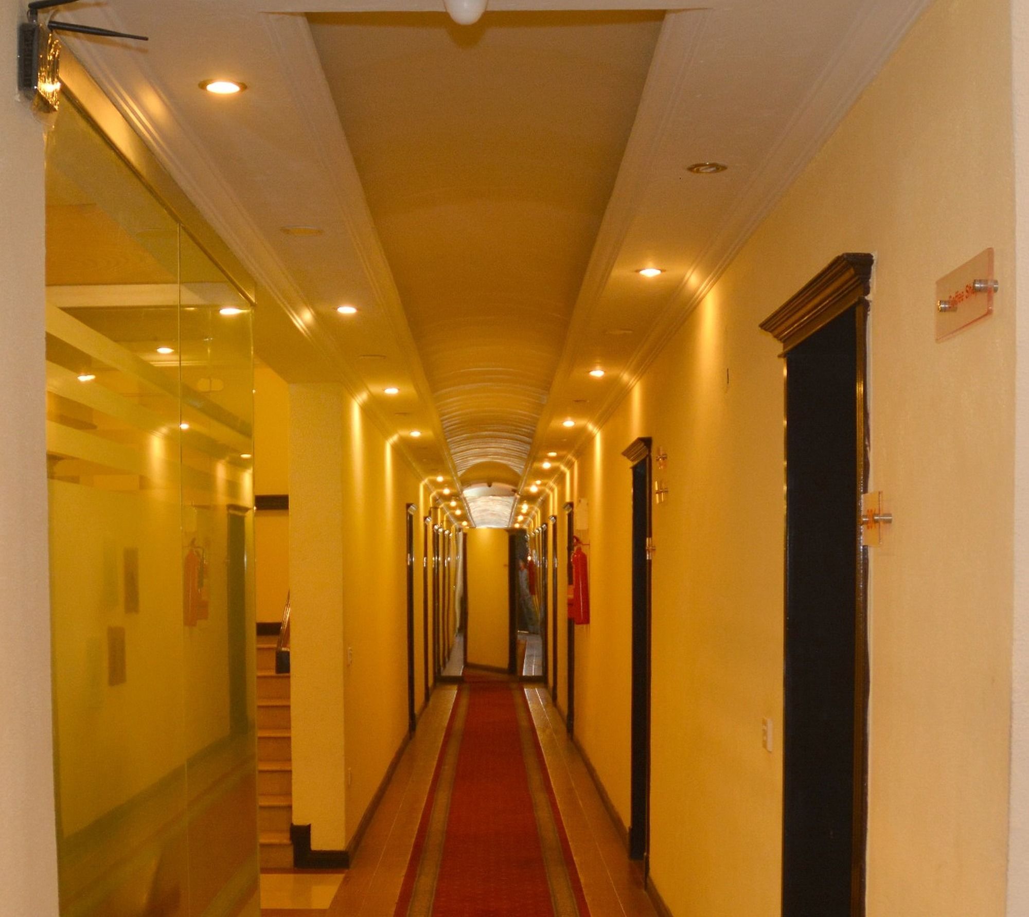 איסלמאבד Shangrila Resort Hotel מראה חיצוני תמונה