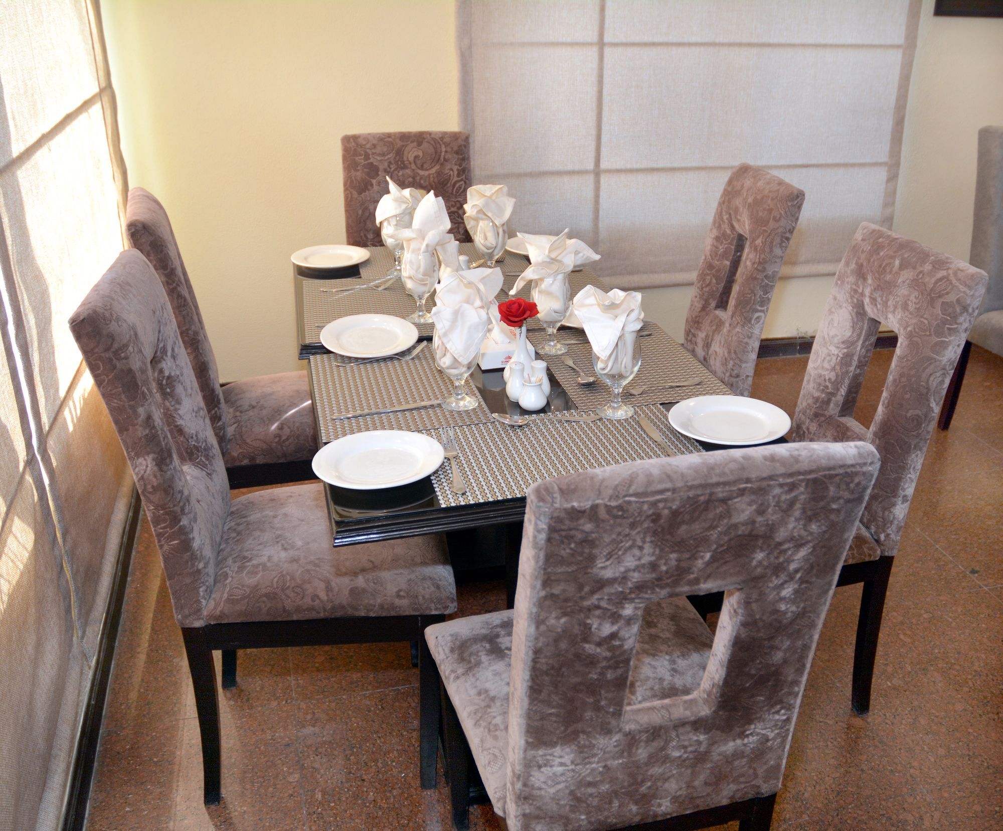 איסלמאבד Shangrila Resort Hotel מראה חיצוני תמונה